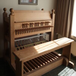nederlandse-beiaardschool-hoofdgebouw-studieklavier2-M1001616